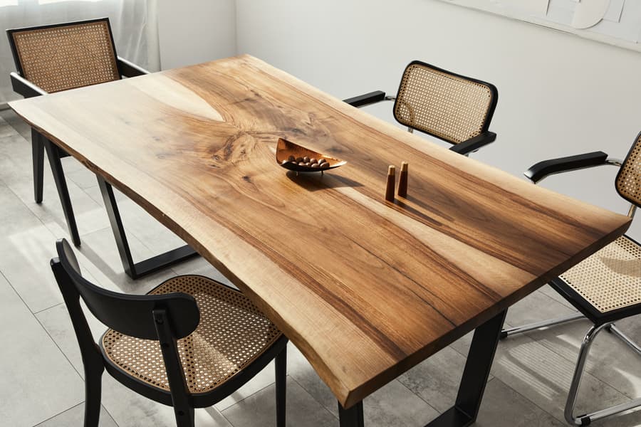 Diseño y fabricación de piezas de madera a medida en Lugo